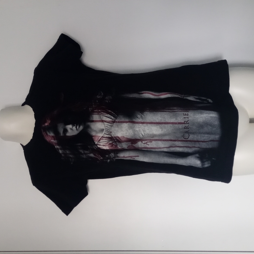 Carrie Movie Fitted Blood Drop Black Graphic T-shirt